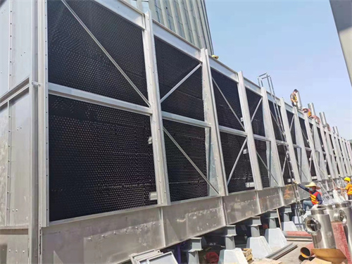 開式冷卻塔與閉式冷卻塔的性能比較