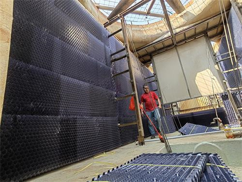 怎么維護保養玻璃鋼冷卻塔？