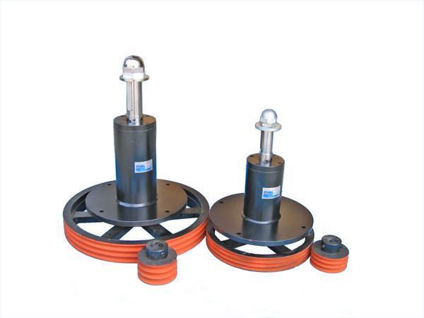 冷卻塔減速機(jī)維修，冷卻塔皮帶箱故障